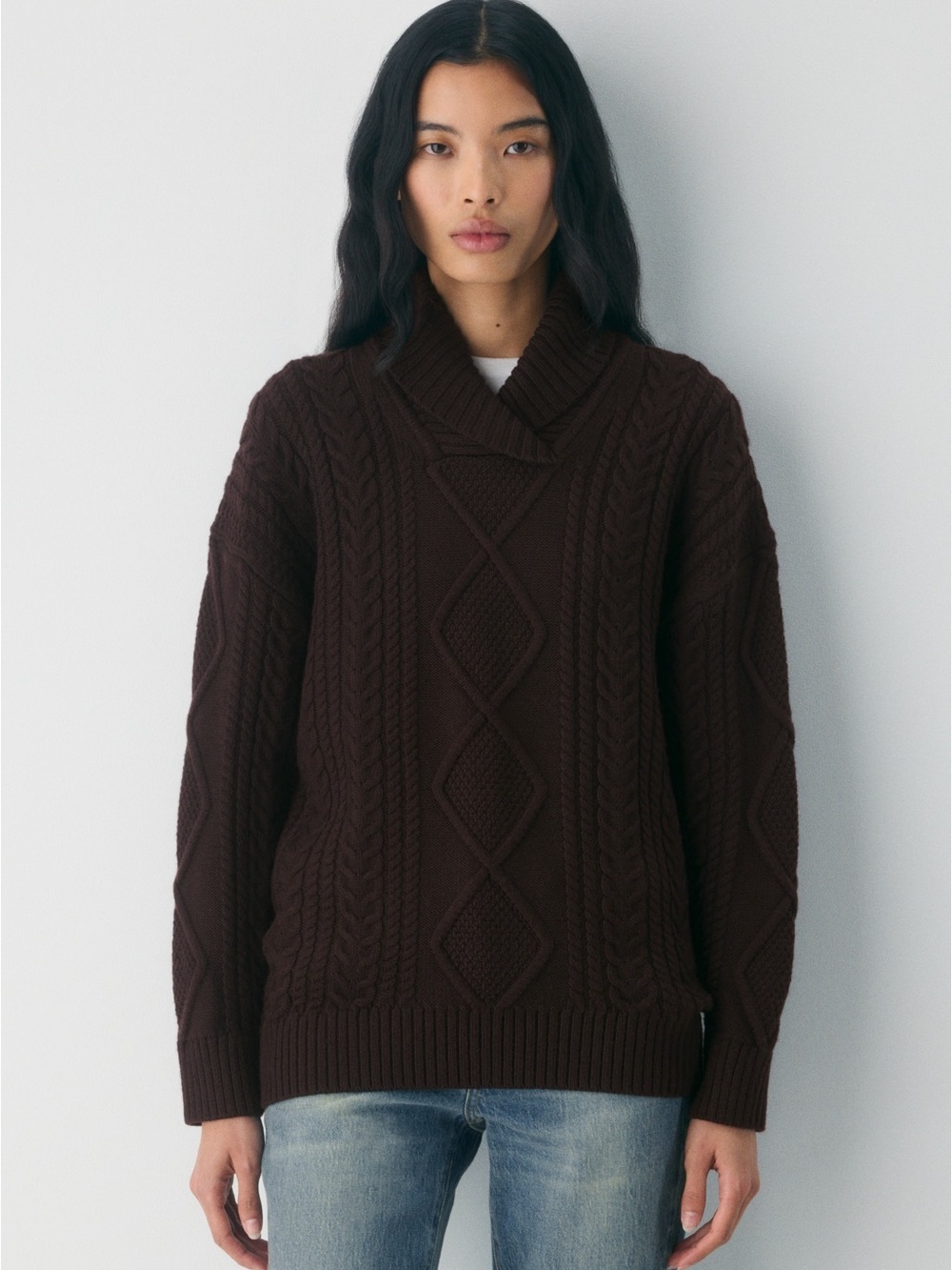 Aritzia 100% Merino Wool Cable Knit Dark Brown Sweater